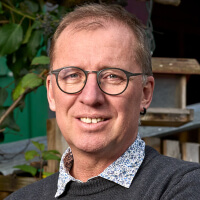 Moderator: Prof. Nicolas Senn 